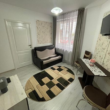R.M Apartament ルゴジ エクステリア 写真